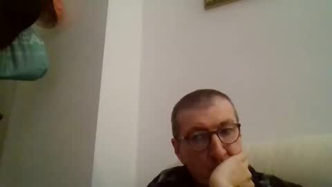 JUAN CARLOS online show from 02.05.25