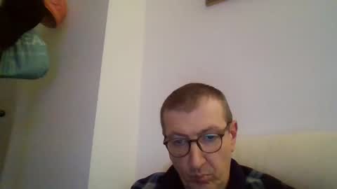 JUAN CARLOS online show from 02.10.25