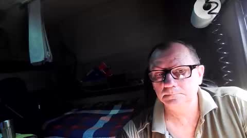 Snapshot of komputer123456789 chatting on 04.26.26 Bogdan online show from 04.26.26