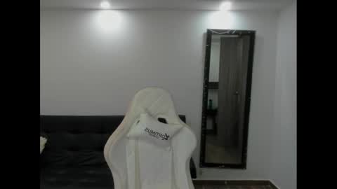 Julieta online show from 12.02.24