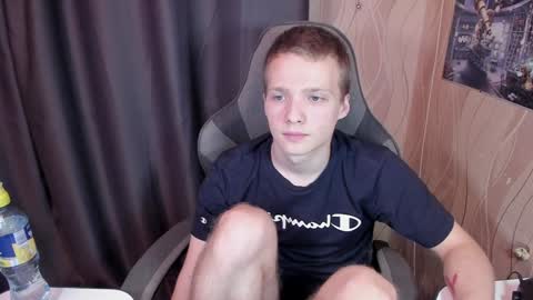 Snapshot of konnor_deviant chatting on 12.10.24 konnor_deviant online show from 12.10.24