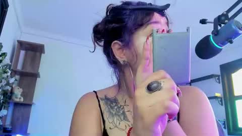 Kora Red online show from 01.15.26