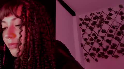 Kora Red online show from 02.05.26