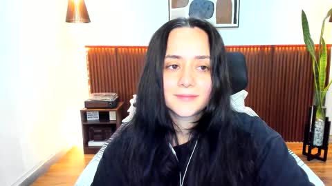 Snapshot of kora_shadow chatting on 12.05.25 Kora Shadow online show from 12.05.25