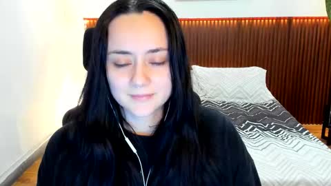 Snapshot of kora_shadow chatting on 12.13.25 Kora Shadow online show from 12.13.25