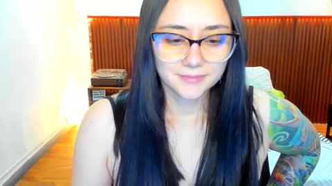 Snapshot of kora_shadow chatting on 12.15.25 Kora Shadow online show from 12.15.25