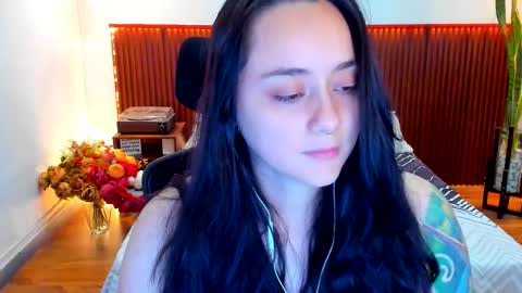 Snapshot of kora_shadow chatting on 12.20.25 Kora Shadow online show from 12.20.25