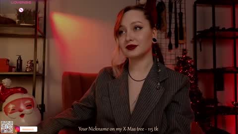 Snapshot of koracrosbie chatting on 12.20.24 Kora       TG channel  online show from 12.20.24