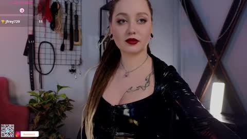 Snapshot of koracrosbie chatting on 02.28.25 Kora       TG channel  online show from 02.28.25