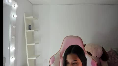 Koral Cuz online show from 03.18.26