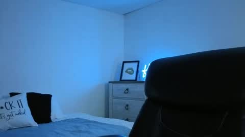 Snapshot of koralynn777 chatting on 04.21.26 KoraLynn777 online show from 04.21.26