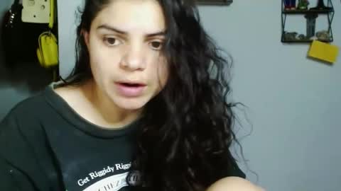 Karoll online show from 01.26.25