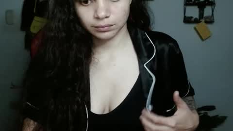 Karoll online show from 02.25.25