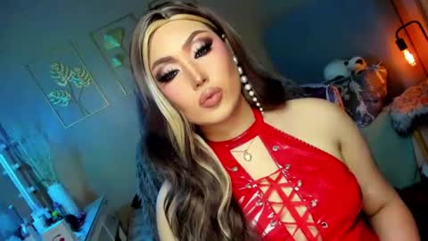 MISS ALICIA online show from 12.26.24