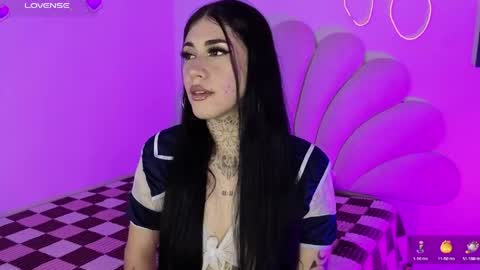 Snapshot of korolovaa chatting on 04.29.26 korolova online show from 04.29.26