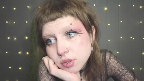 Snapshot of kortny_yo chatting on 01.16.25 Kortny online show from 01.16.25