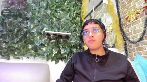 Snapshot of kory_mansson chatting on 01.04.25 kory online show from 01.04.25