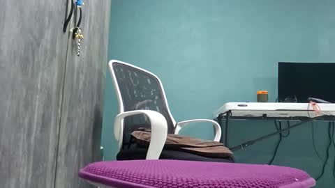 Koto Bombon online show from 02.28.26