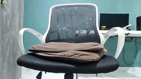 Koto Bombon online show from 03.10.26