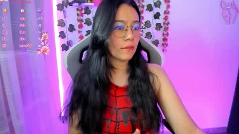 Snapshot of kotomi_rosse chatting on 04.25.26 Kotomi online show from 04.25.26