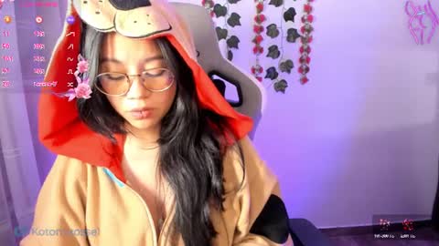 Snapshot of kotomi_rosse chatting on 06.30.26 Kotomi online show from 06.30.26