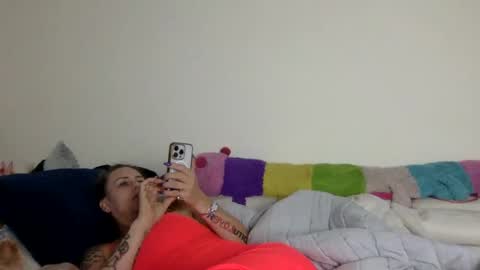 Snapshot of koyoteej chatting on 02.06.25 koyoteej online show from 02.06.25