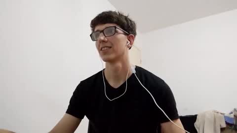 Facu online show from 01.01.25