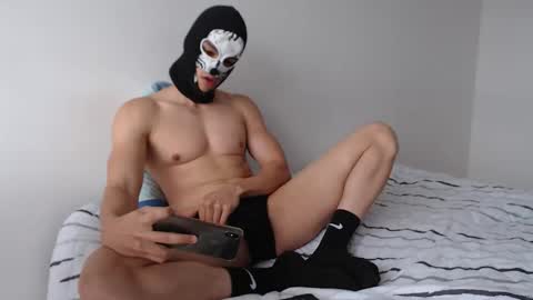 Snapshot of kraison66 chatting on 04.30.26 kraison66 online show from 04.30.26