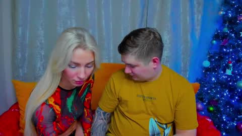 Snapshot of kratoslisandra chatting on 01.11.25 Lisandra online show from 01.11.25