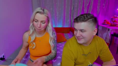 Snapshot of kratoslisandra chatting on 01.21.25 Lisandra online show from 01.21.25