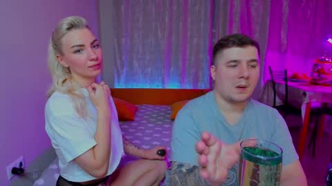 Snapshot of kratoslisandra chatting on 01.22.25 Lisandra online show from 01.22.25