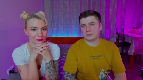 Snapshot of kratoslisandra chatting on 02.10.25 Lisandra online show from 02.10.25