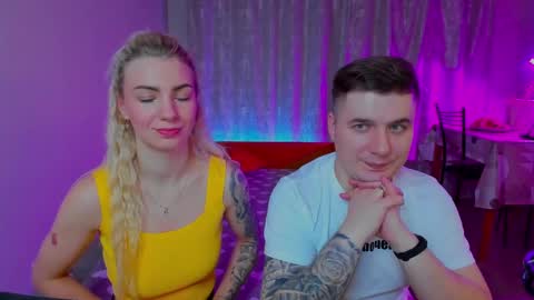 Snapshot of kratoslisandra chatting on 02.19.25 Lisandra online show from 02.19.25