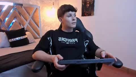 Snapshot of kraven_lust chatting on 06.27.26 Kraven online show from 06.27.26