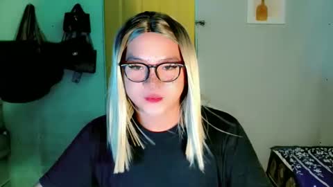 krezikeed online show from 05.05.26