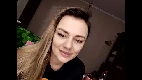 KrissSexi online show from 01.14.25