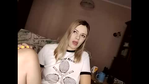 KrissSexi online show from 02.11.25