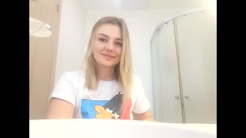 KrissSexi online show from 02.14.25