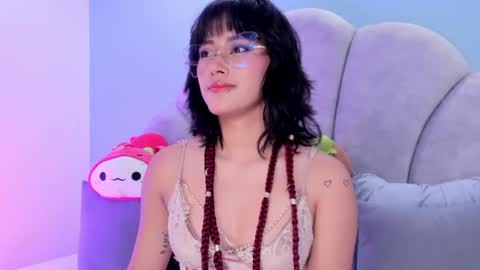 Snapshot of kristal_aitana chatting on 08.04.26 Kris online show from 08.04.26