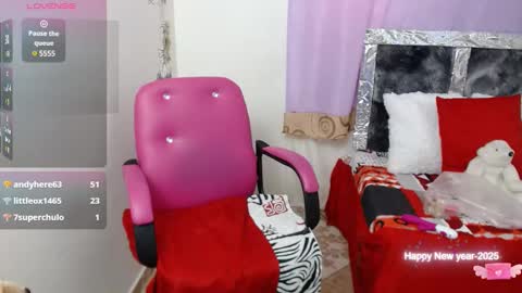 Snapshot of kristaljonnes_ chatting on 02.17.25 Cristina online show from 02.17.25