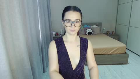 Snapshot of kristall_xxx chatting on 01.30.25 twitter    Annemarye 23 online show from 01.30.25