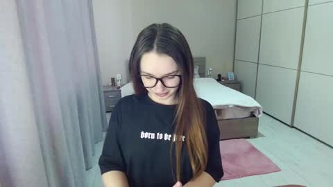 twitter    Annemarye 23 online show from 03.09.26