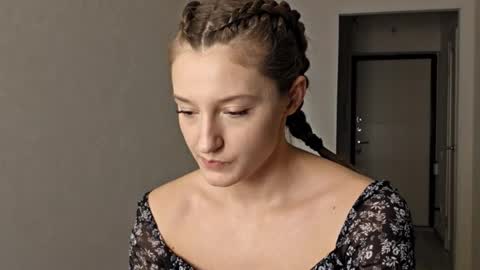 Snapshot of kristandaty chatting on 02.26.26 kristandaty online show from 02.26.26