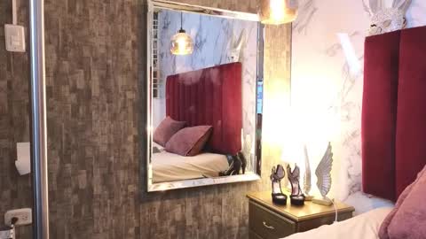 Krista Ritter online show from 09.25.25