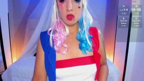 Kristen online show from 11.18.25