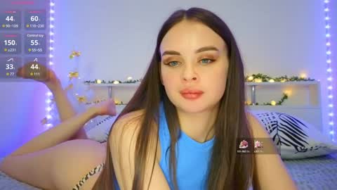 Snapshot of kristen_sayles chatting on 12.30.24 Kris online show from 12.30.24