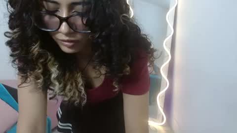 kristen_tay online show from 02.21.25