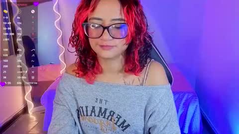 kristen_tay online show from 11.25.25