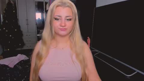 kristialsoopp online show from 01.08.26