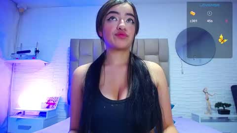 Kristin online show from 02.20.25